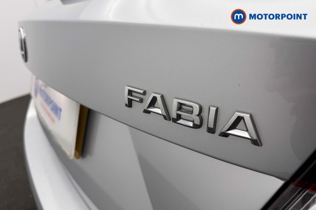 Skoda Fabia SE Manual Petrol Hatchback - Stock Number (1585281) - 17th supplementary image