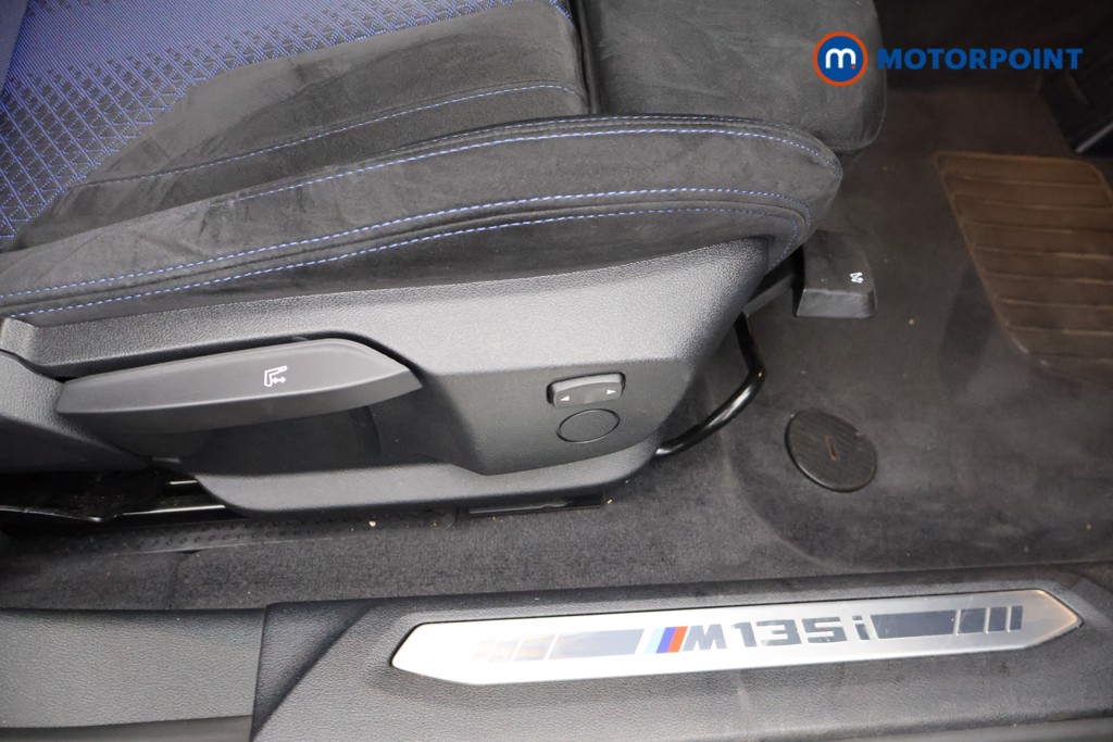 BMW 1 Series M135i Automatic Petrol Hatchback - Stock Number (1585459) - 20th supplementary image