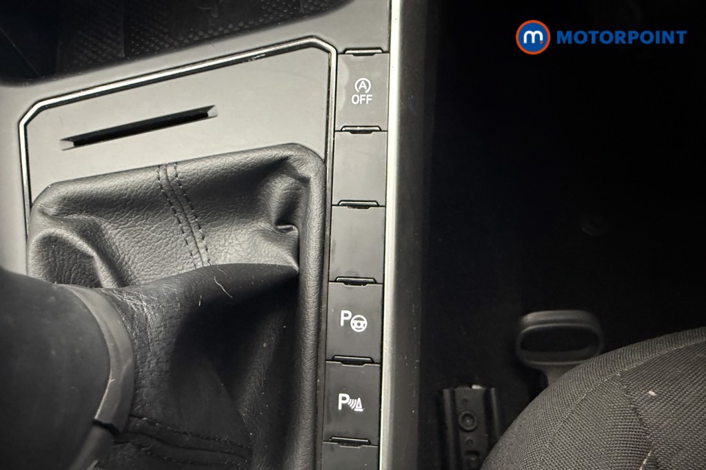 Volkswagen Taigo Life Manual Petrol SUV - Stock Number (1586116) - 15th supplementary image