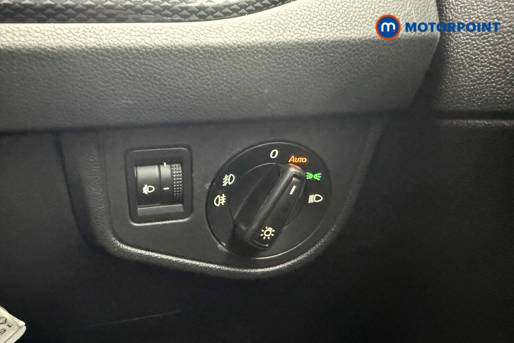 Volkswagen Taigo Life Manual Petrol SUV - Stock Number (1586116) - 17th supplementary image