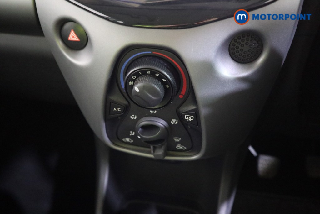 Toyota Aygo X-Play Manual Petrol Hatchback - Stock Number (1586299) - 7th supplementary image