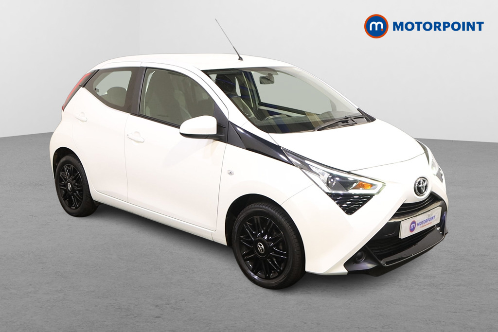 Toyota Aygo X-Play Manual Petrol Hatchback - Stock Number (1586299) - Drivers side front corner