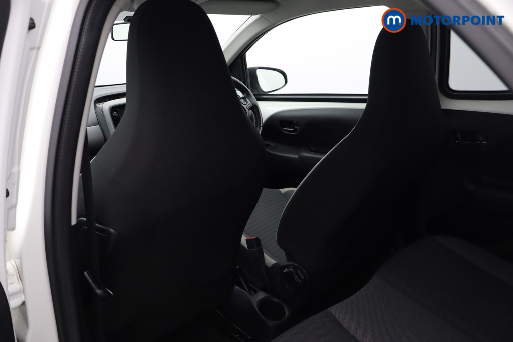 Toyota Aygo X-Trend Manual Petrol Hatchback - Stock Number (1586373) - 16th supplementary image