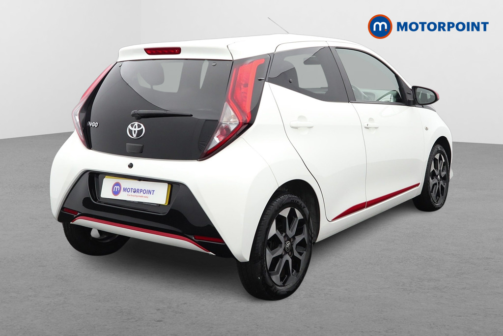 Toyota Aygo X-Trend Manual Petrol Hatchback - Stock Number (1586373) - Drivers side rear corner