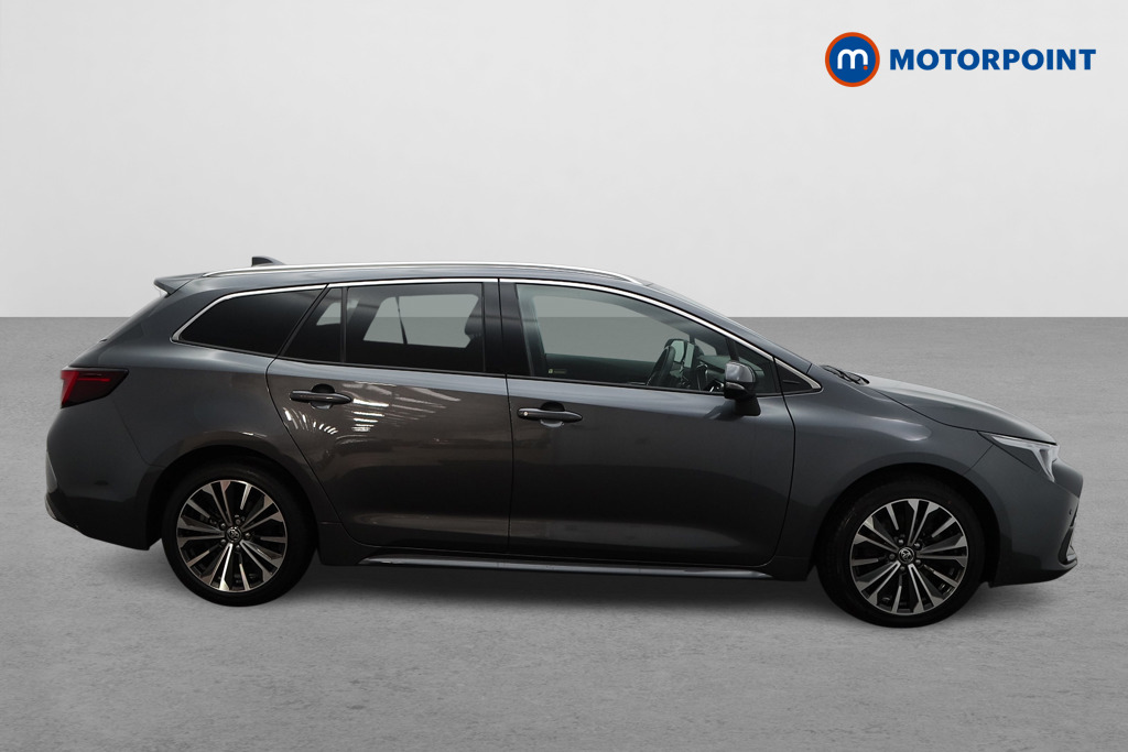 Toyota Corolla Design Automatic Petrol-Electric Hybrid Estate - Stock Number (1586563) - Drivers side