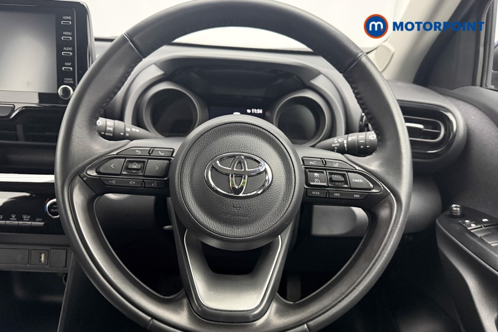 Toyota Yaris Cross Icon Automatic Petrol-Electric Hybrid Estate - Stock Number (1586566) - 4th supplementary image