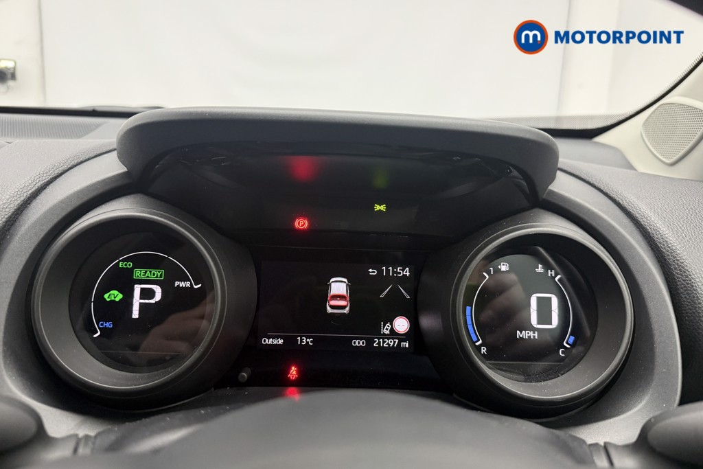 Toyota Yaris Cross Icon Automatic Petrol-Electric Hybrid Estate - Stock Number (1586566) - 5th supplementary image
