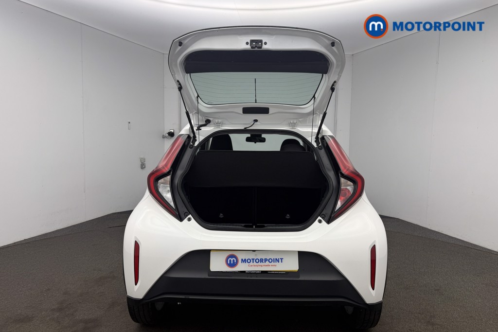 Toyota Aygo X Pure Automatic Petrol Hatchback - Stock Number (1586573) - 19th supplementary image