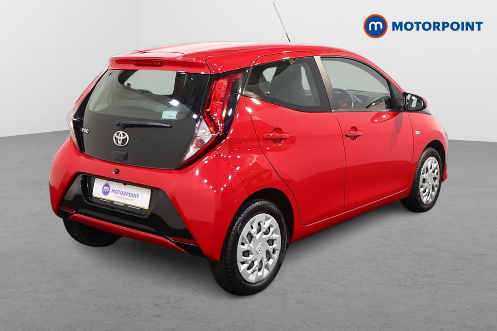 Toyota Aygo X-Play Automatic Petrol Hatchback - Stock Number (1586675) - Drivers side rear corner