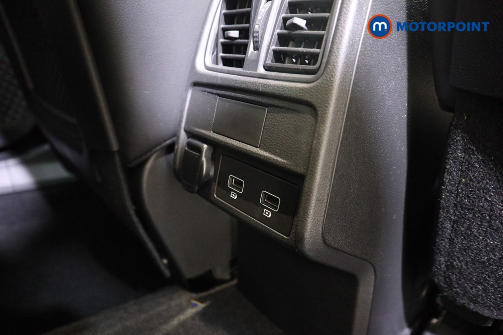 Renault Arkana R.S. Line Automatic Petrol-Electric Hybrid SUV - Stock Number (1586702) - 18th supplementary image