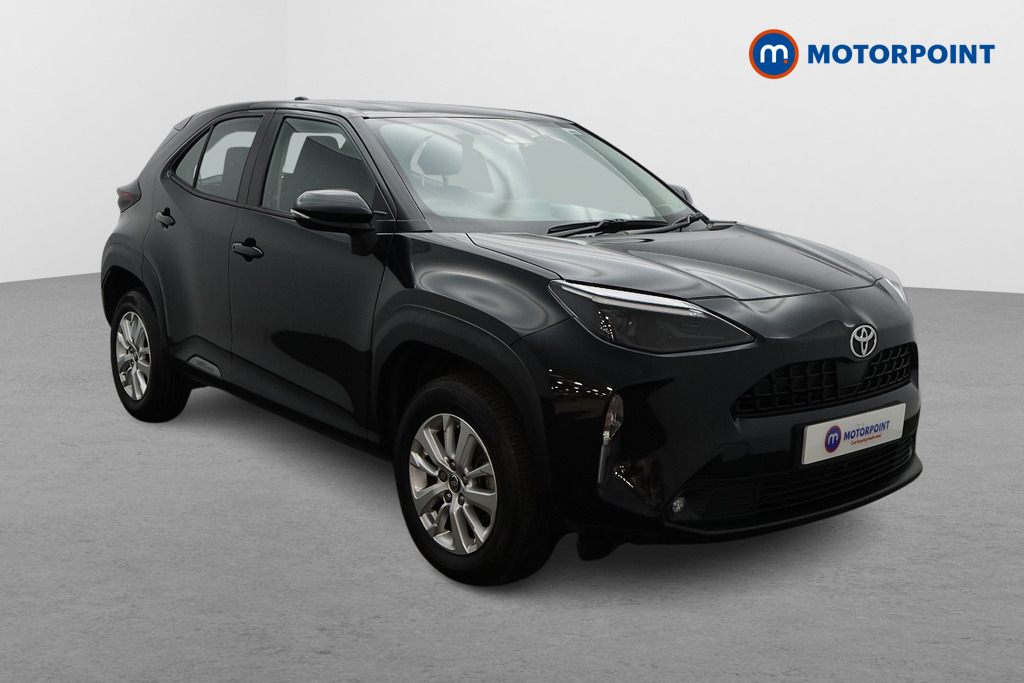 Toyota Yaris Cross Icon Automatic Petrol-Electric Hybrid Estate - Stock Number (1586705) - Drivers side front corner