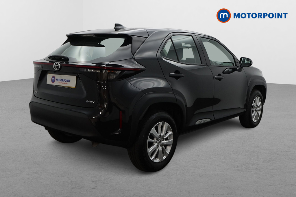 Toyota Yaris Cross Icon Automatic Petrol-Electric Hybrid Estate - Stock Number (1586705) - Drivers side rear corner