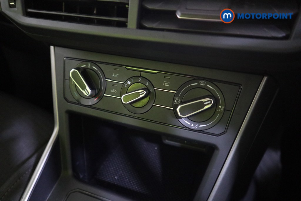 Volkswagen Polo Match Manual Petrol Hatchback - Stock Number (1586756) - 7th supplementary image
