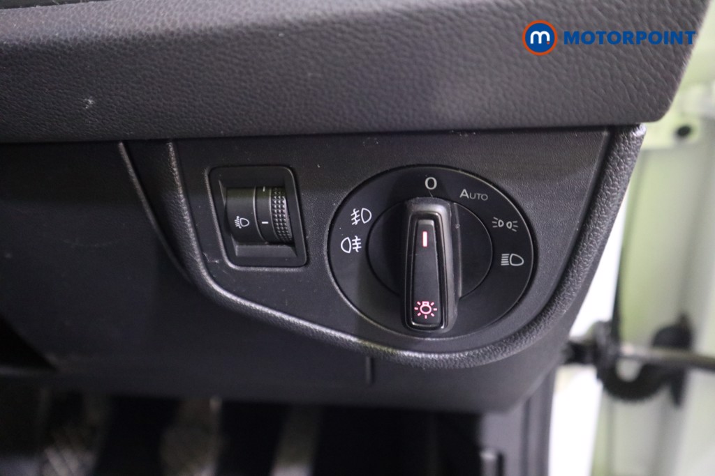 Volkswagen Polo Match Manual Petrol Hatchback - Stock Number (1586756) - 9th supplementary image