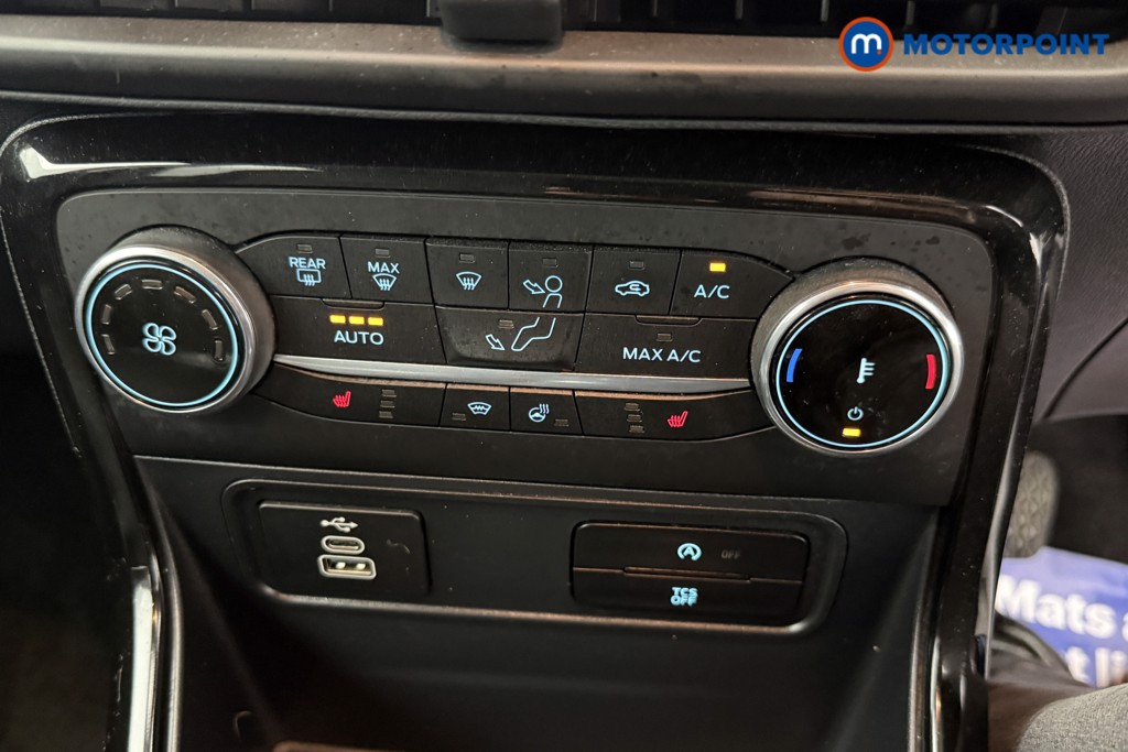 Ford Ecosport Active Manual Petrol SUV - Stock Number (1586971) - 12th supplementary image