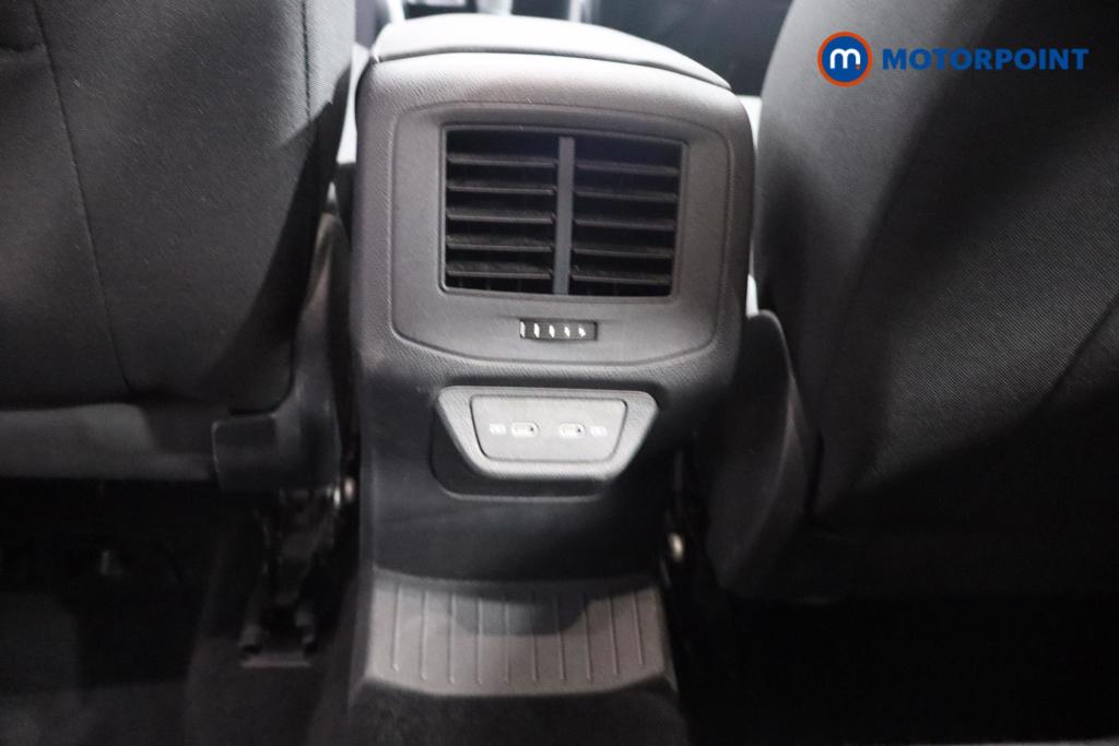 Volkswagen T-Roc Style Automatic Petrol SUV - Stock Number (1587075) - 18th supplementary image