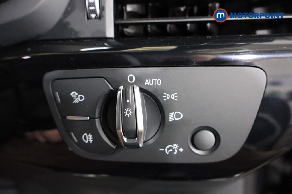 Audi A4 Black Edition Automatic Petrol Saloon - Stock Number (1587110) - 19th supplementary image