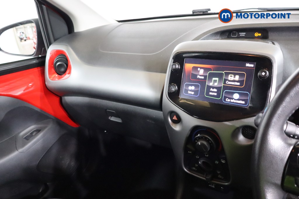 Toyota Aygo X-Play Manual Petrol Hatchback - Stock Number (1587160) - 3rd supplementary image