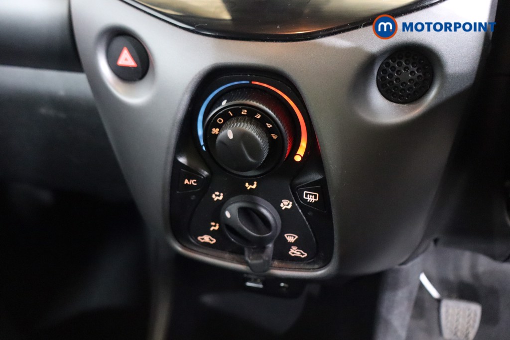 Toyota Aygo X-Play Manual Petrol Hatchback - Stock Number (1587160) - 11th supplementary image