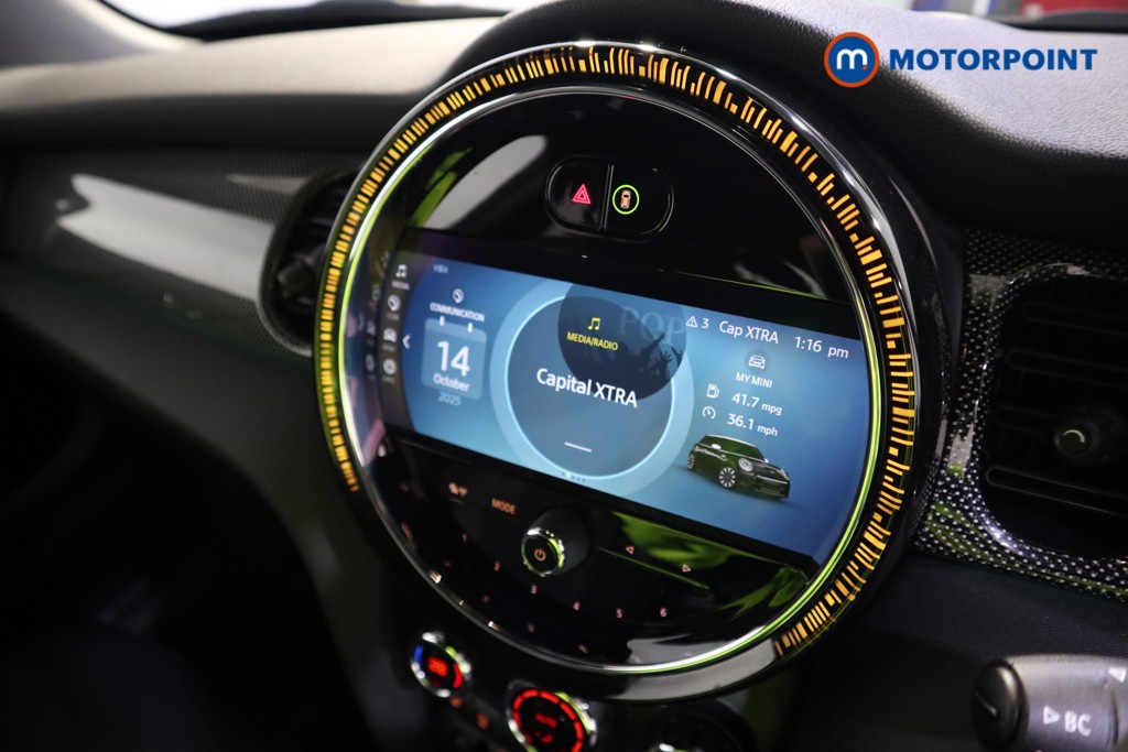 Mini Hatchback Cooper Exclusive Automatic Petrol Hatchback - Stock Number (1587373) - 7th supplementary image