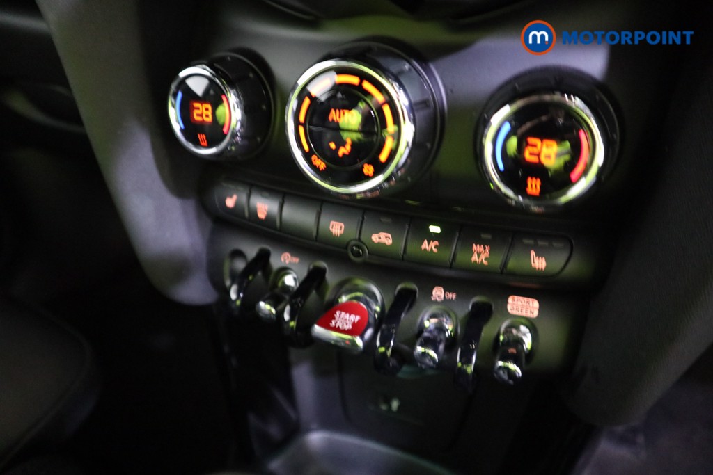 Mini Hatchback Cooper Exclusive Automatic Petrol Hatchback - Stock Number (1587373) - 8th supplementary image