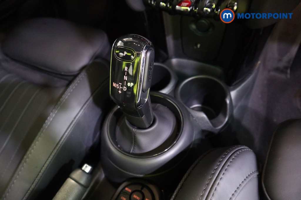 Mini Hatchback Cooper Exclusive Automatic Petrol Hatchback - Stock Number (1587373) - 11th supplementary image