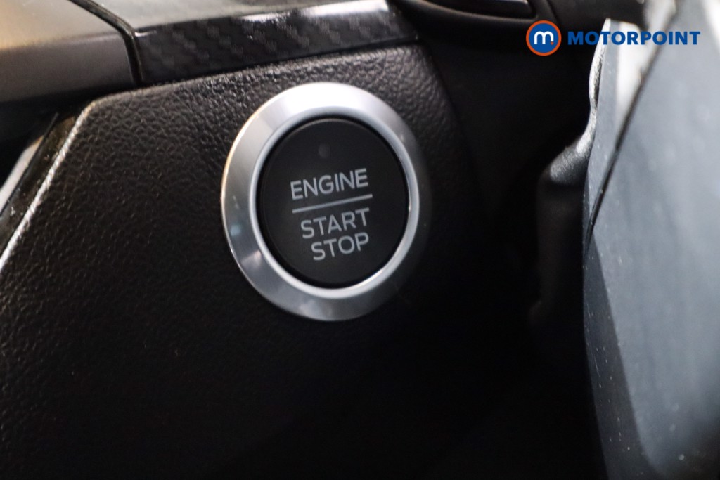 Ford Focus St-Line X Edition Manual Diesel Hatchback - Stock Number (1587472) - 13th supplementary image