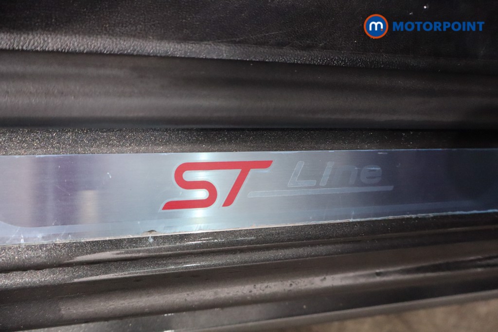 Ford Focus St-Line X Edition Manual Diesel Hatchback - Stock Number (1587472) - 23rd supplementary image