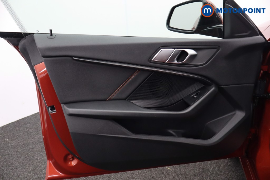 BMW 2 Series Sport Manual Petrol Saloon - Stock Number (1587589) - 20th supplementary image