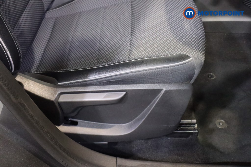 Renault Arkana Techno Automatic Petrol-Electric Hybrid SUV - Stock Number (1587625) - 17th supplementary image