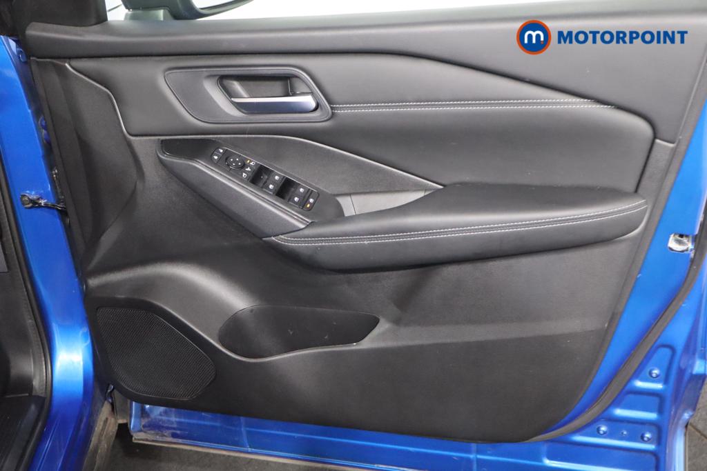 Nissan Qashqai Acenta Premium Automatic Petrol SUV - Stock Number (1587636) - 1st supplementary image