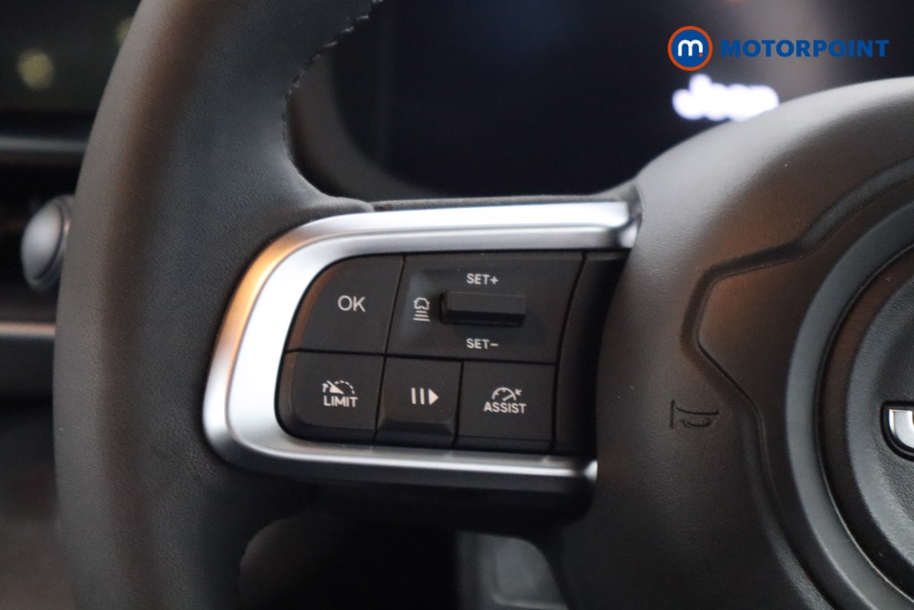 Jeep Avenger Summit Automatic Electric SUV - Stock Number (1587658) - 7th supplementary image