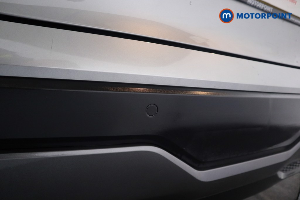 Nissan Qashqai Tekna Manual Petrol SUV - Stock Number (1587812) - 18th supplementary image