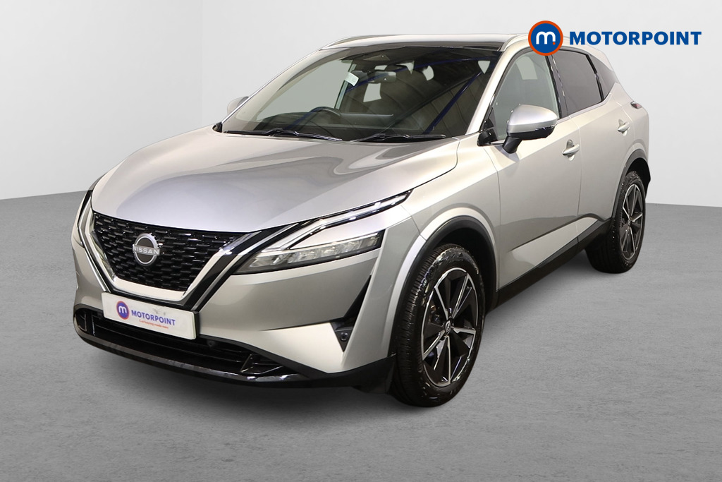 Nissan Qashqai Tekna Manual Petrol SUV - Stock Number (1587812) - Passenger side front corner