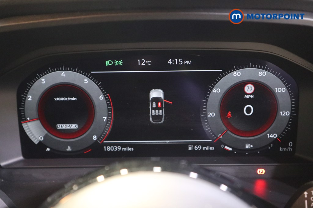 Nissan Qashqai Tekna Manual Petrol SUV - Stock Number (1587938) - 4th supplementary image