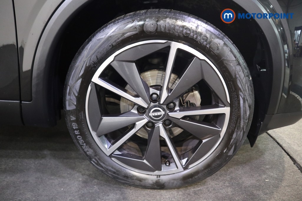 Nissan Qashqai Tekna Manual Petrol SUV - Stock Number (1587938) - 15th supplementary image