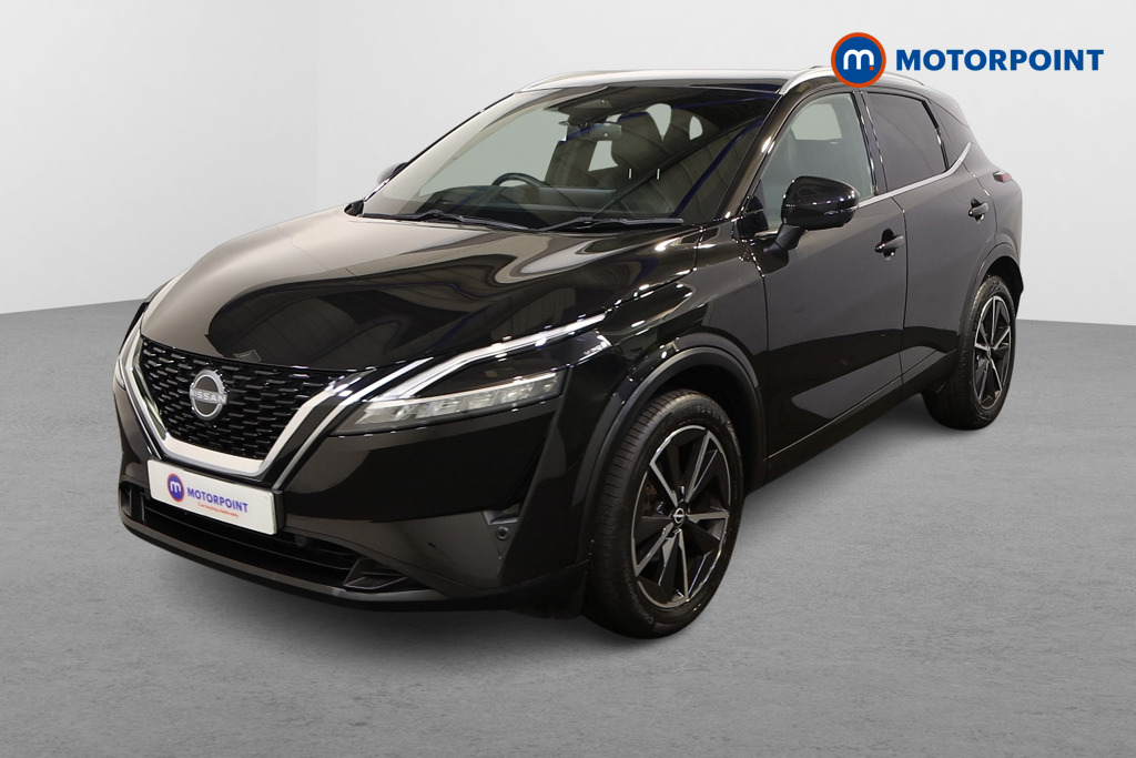 Nissan Qashqai Tekna Manual Petrol SUV - Stock Number (1587938) - Passenger side front corner