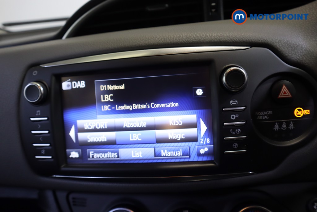Toyota Yaris Icon Tech Manual Petrol Hatchback - Stock Number (1588034) - 2nd supplementary image
