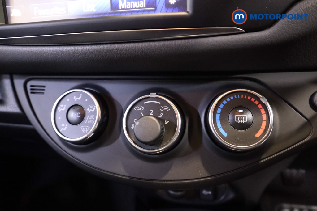 Toyota Yaris Icon Tech Manual Petrol Hatchback - Stock Number (1588034) - 5th supplementary image