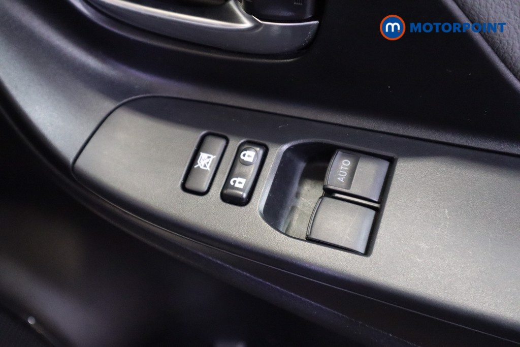 Toyota Yaris Icon Tech Manual Petrol Hatchback - Stock Number (1588034) - 11th supplementary image