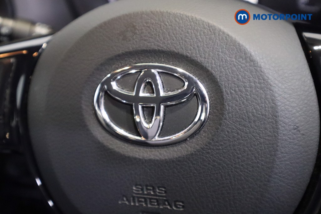 Toyota Yaris Icon Tech Manual Petrol Hatchback - Stock Number (1588034) - 14th supplementary image