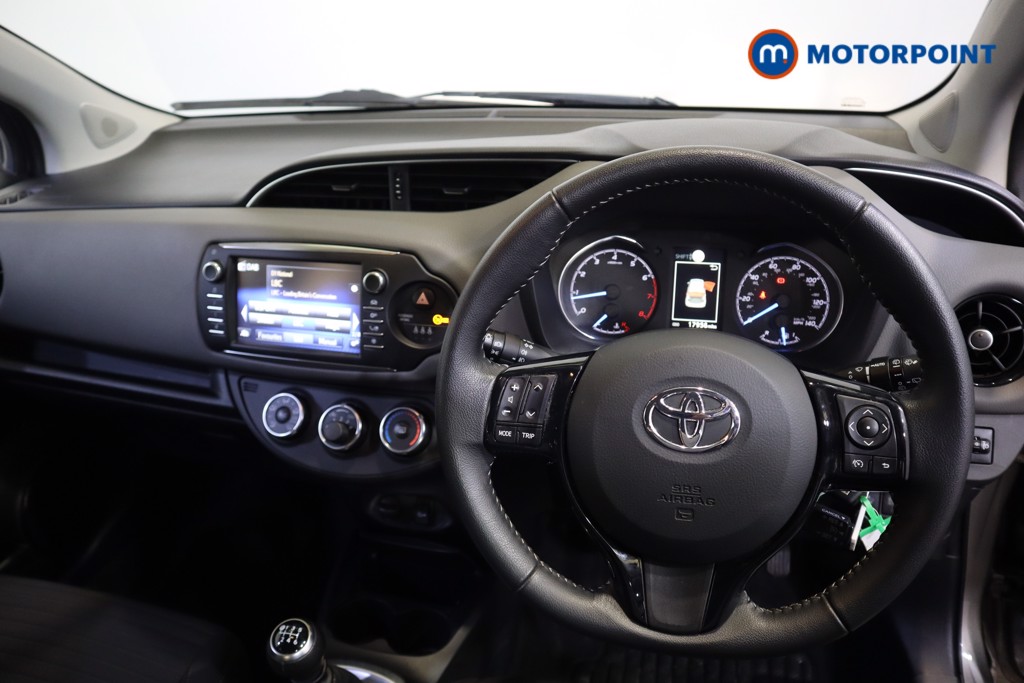 Toyota Yaris Icon Tech Manual Petrol Hatchback - Stock Number (1588034) - 1st supplementary image