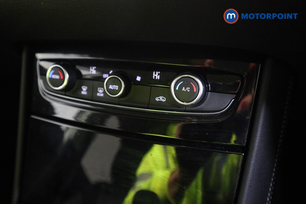 Vauxhall Grandland X Griffin Manual Petrol SUV - Stock Number (1588050) - 8th supplementary image