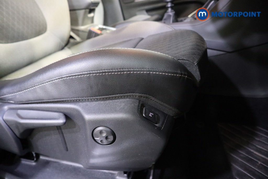 Vauxhall Grandland X Griffin Manual Petrol SUV - Stock Number (1588050) - 16th supplementary image