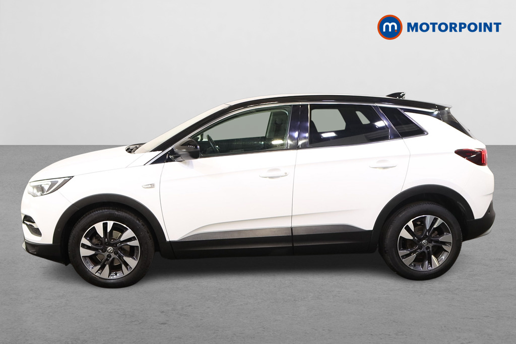 Vauxhall Grandland X Griffin Manual Petrol SUV - Stock Number (1588050) - Passenger side