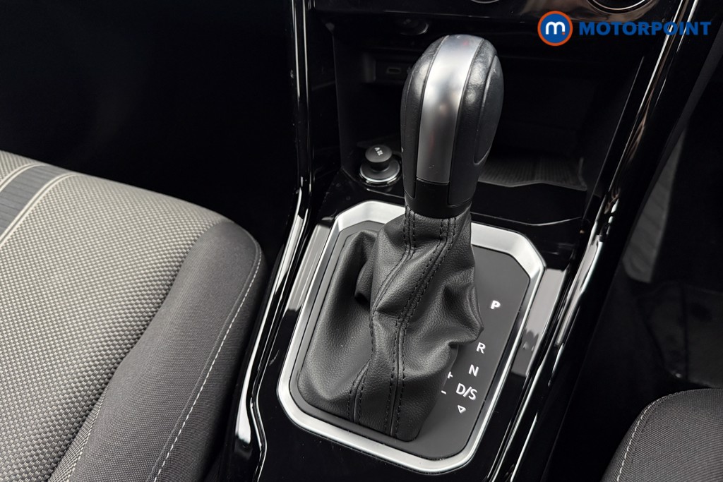 Volkswagen T-Roc Black Edition Automatic Petrol SUV - Stock Number (1588068) - 14th supplementary image