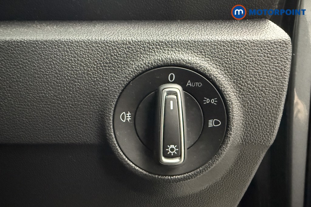 Volkswagen T-Roc Black Edition Automatic Petrol SUV - Stock Number (1588068) - 17th supplementary image