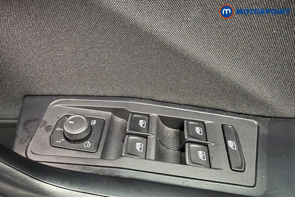 Volkswagen T-Roc Black Edition Automatic Petrol SUV - Stock Number (1588068) - 19th supplementary image