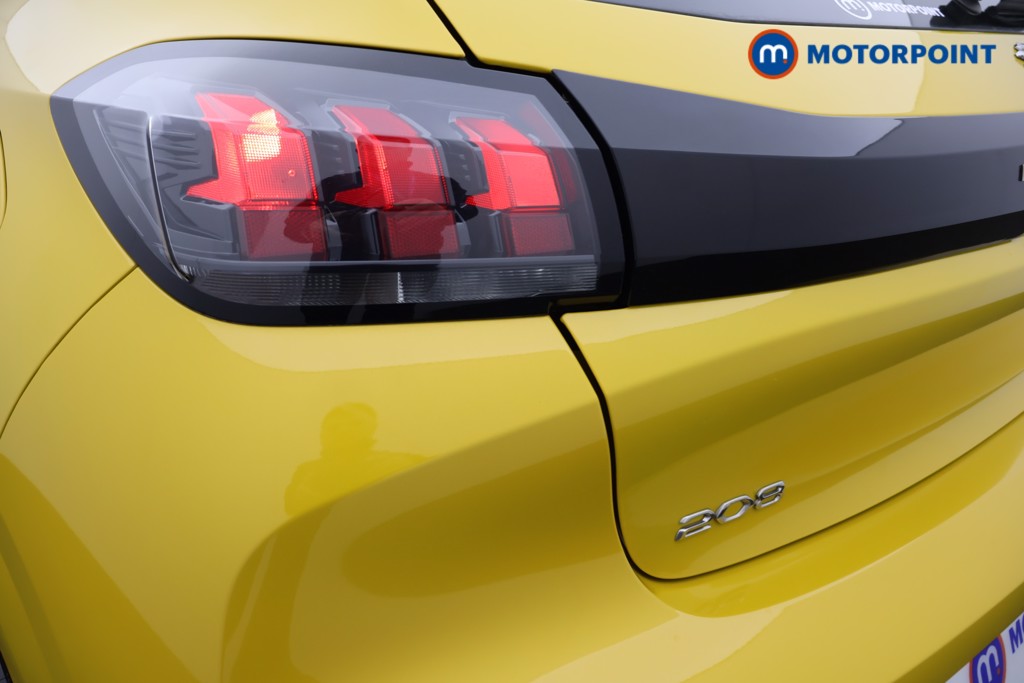 Peugeot 208 Active Premium Manual Petrol Hatchback - Stock Number (1588162) - 19th supplementary image