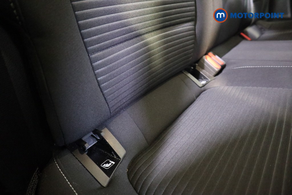 Ford Focus Titanium Manual Petrol Hatchback - Stock Number (1588175) - 17th supplementary image